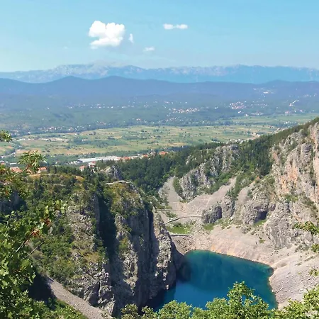 Holiday home Awesome In With Sauna Imotski