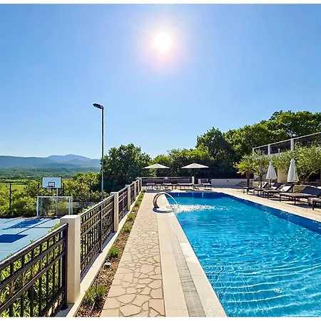 Amazing In With Sauna Imotski