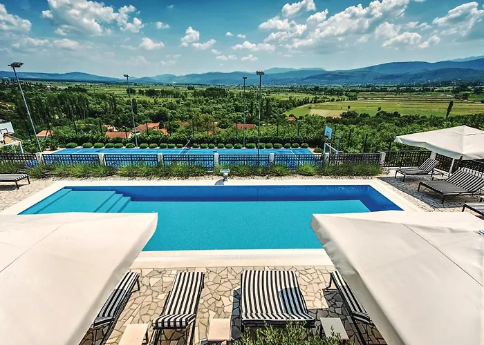 Vikendica Awesome In With Sauna Imotski