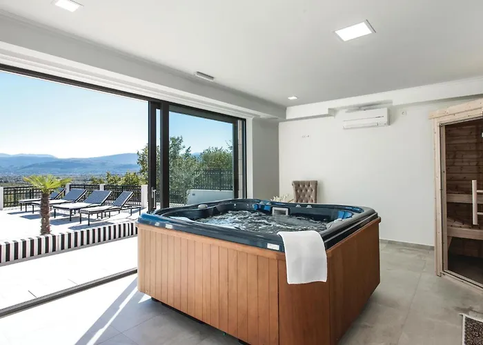 Awesome In With Sauna *